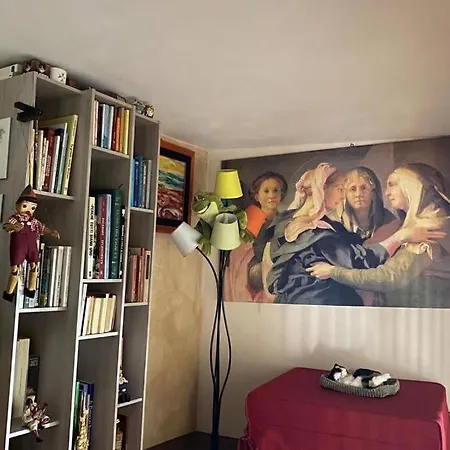 L'elegante Dependance Del Barone Francesco Sala *