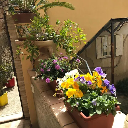 L'elegante Dependance Del Barone Francesco Sala