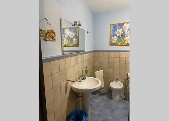 L'elegante Dependance Del Barone Francesco Sala