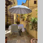 شقة L'elegante Dependance Del Barone Francesco Sala *