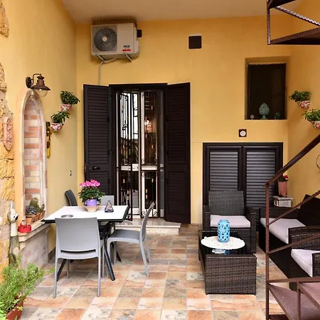 L'elegante Dependance Del Barone Francesco Sala