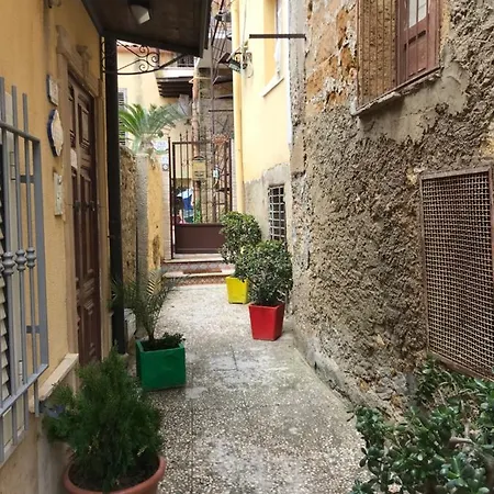 L'elegante Dependance Del Barone Francesco Sala Agrigento