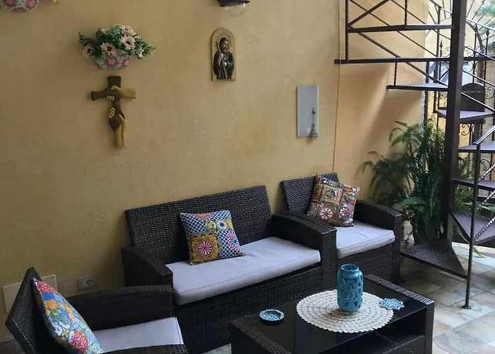 L'elegante Dependance Del Barone Francesco Sala